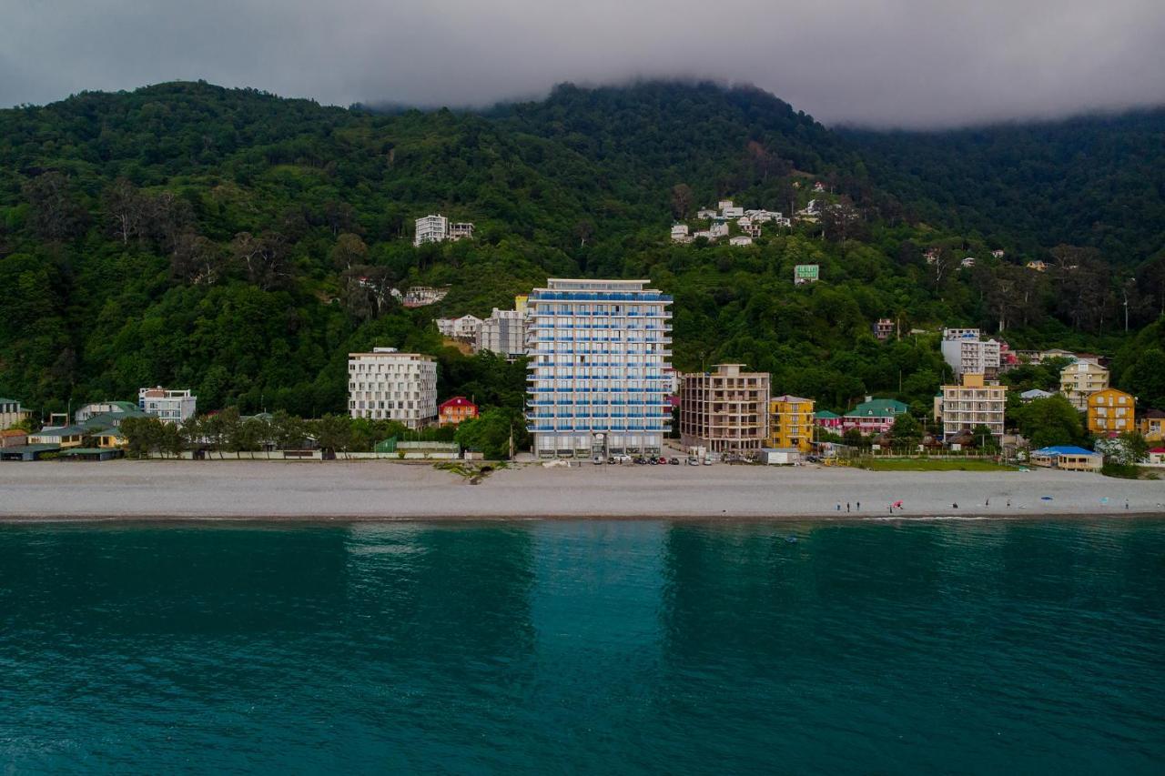 Panorama Kvariati Bagian luar foto